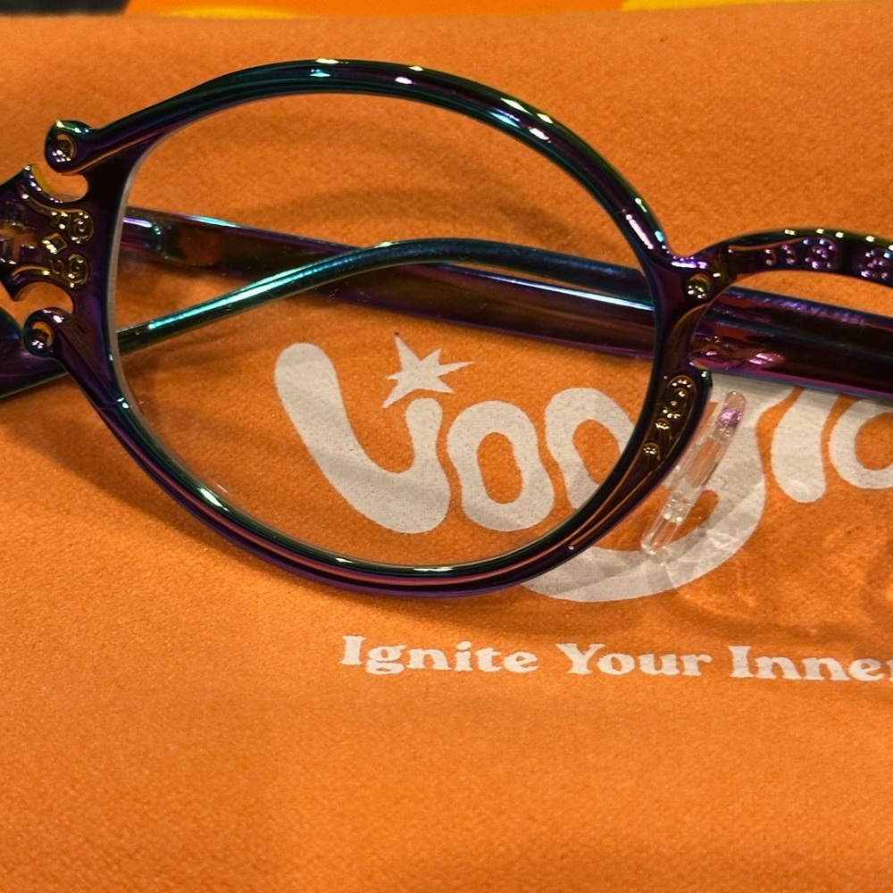 VOOGLAM Callum oval Colorful bold self  expression computer screen Glasses NEW - Picture 7 of 10
